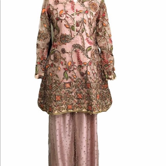 Pakistani / Indian / Desi Clothing - Picture 3 of 3